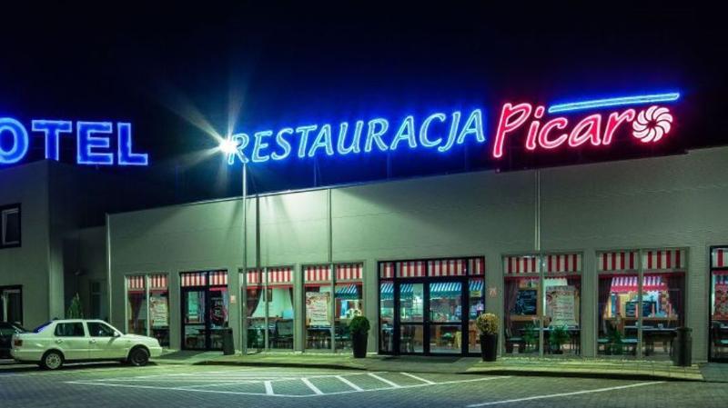 Hotel Picaro Zarska Wies Polnoc A4 Kierunek Niemcy ズゴジェレツ エクステリア 写真