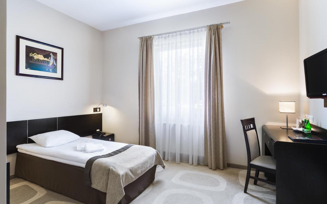 Hotel Picaro Zarska Wies Polnoc A4 Kierunek Niemcy ズゴジェレツ エクステリア 写真