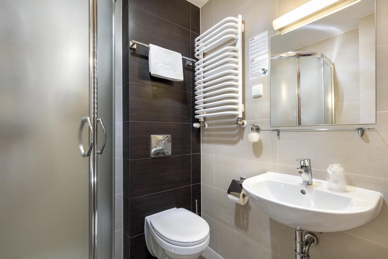 Hotel Picaro Zarska Wies Polnoc A4 Kierunek Niemcy ズゴジェレツ エクステリア 写真